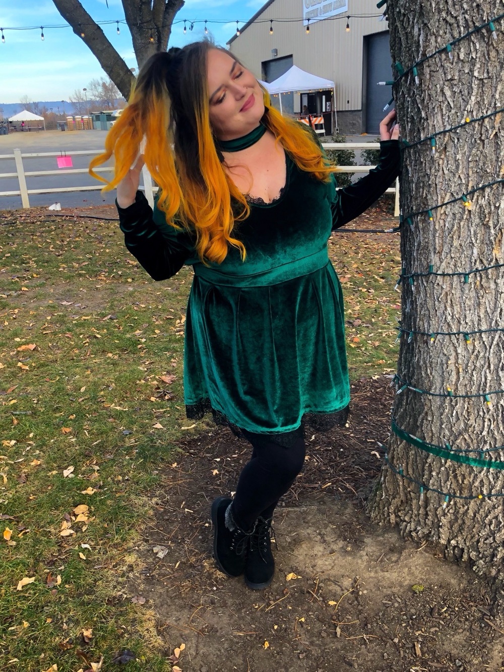 Emerald Green Velvet Lace-Trim Dress